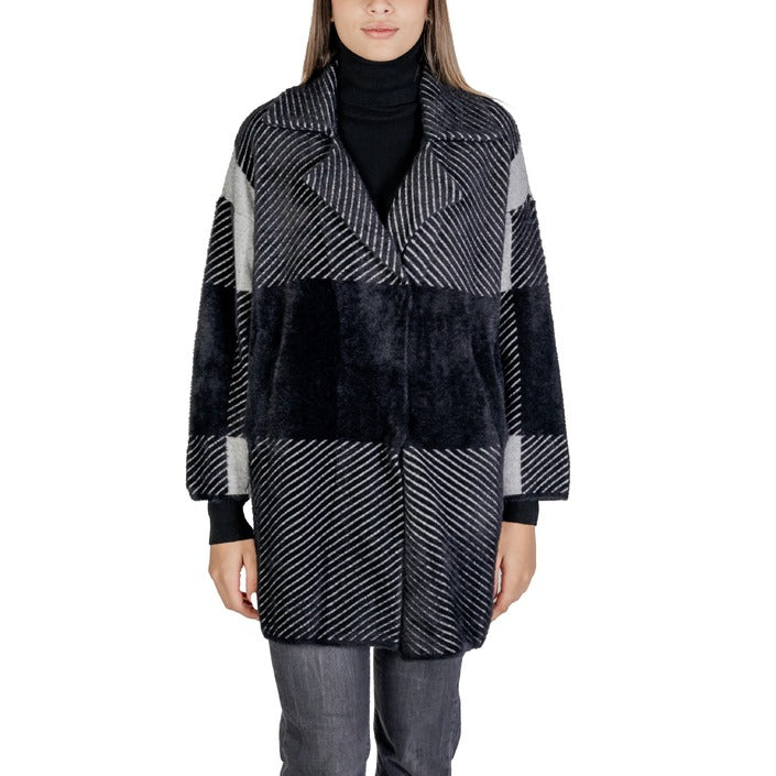 Sandro Ferrone Cappotto Donna